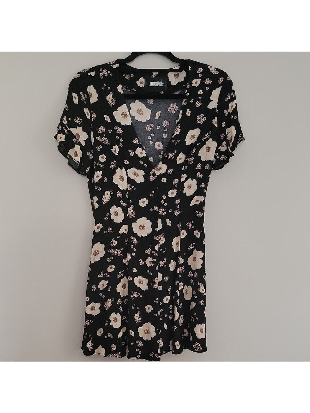 Reformation Floral Black and Cream Women's Dress Ruffle Sleeve Sz 4